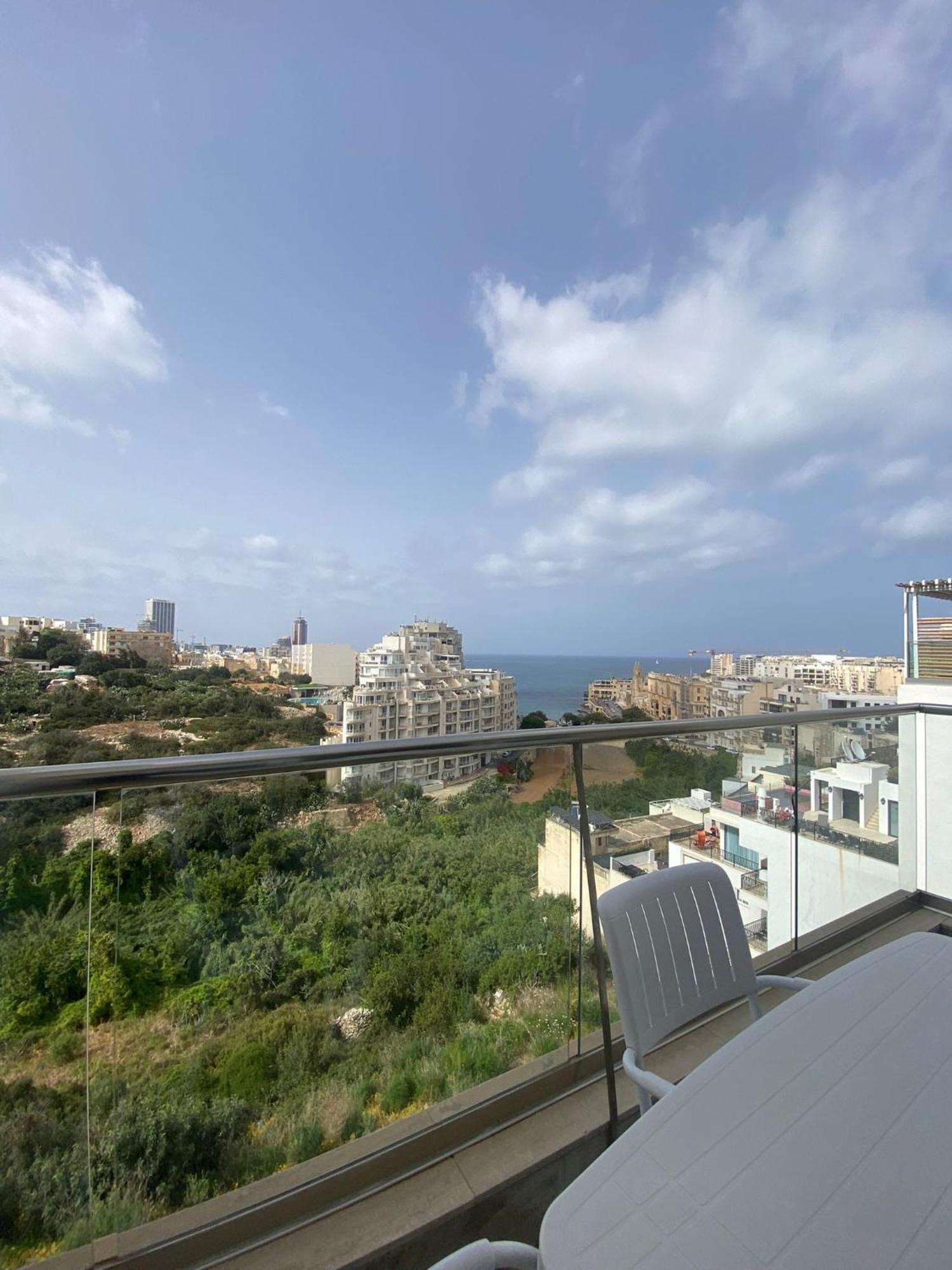 Spectacular Distant Seaview Apt Sliema Eksteriør bilde